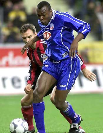 露天对打 露天对打